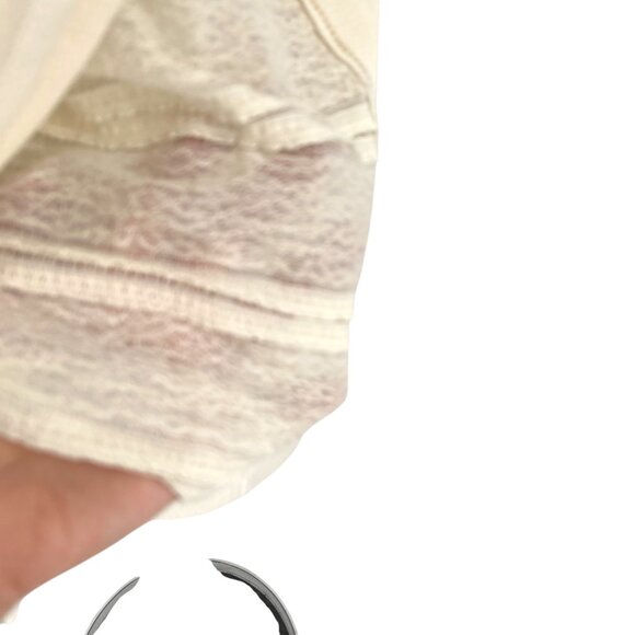 Sundance Clara Thermal Ivory Lace Button Accent Long Sleeve Top Size Medium - Picture 10 of 12